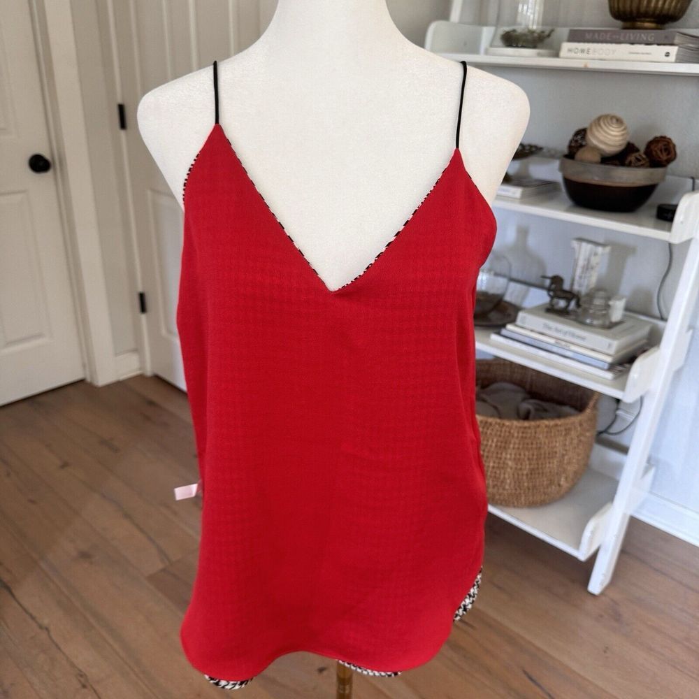 NEW $44 Express S Red Houndstooth Plaid Crepe Reversible Cami Tank‎ Xmas Dressy - Picture 3 of 8